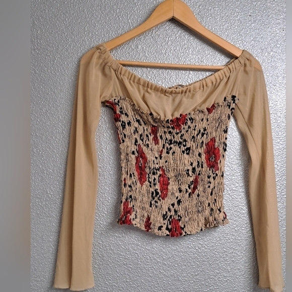 Vintage MNG Off The Shoulder Cropped Top - Picture 4 of 7